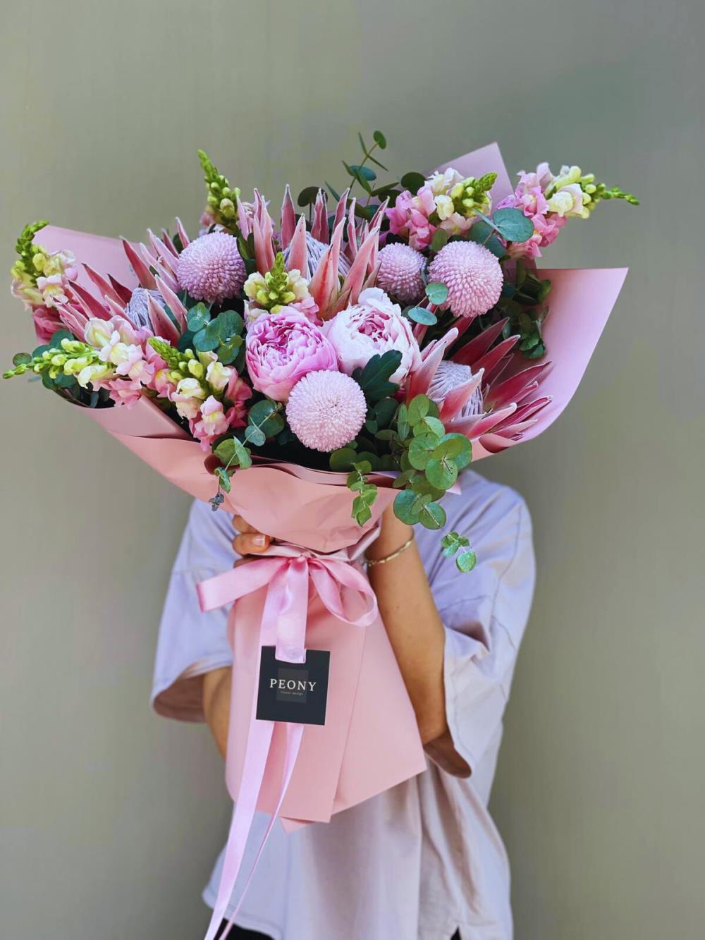 Tropical Love Protea